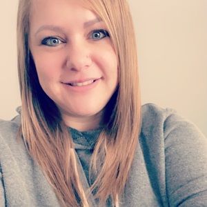 Meet your Posher, Kara